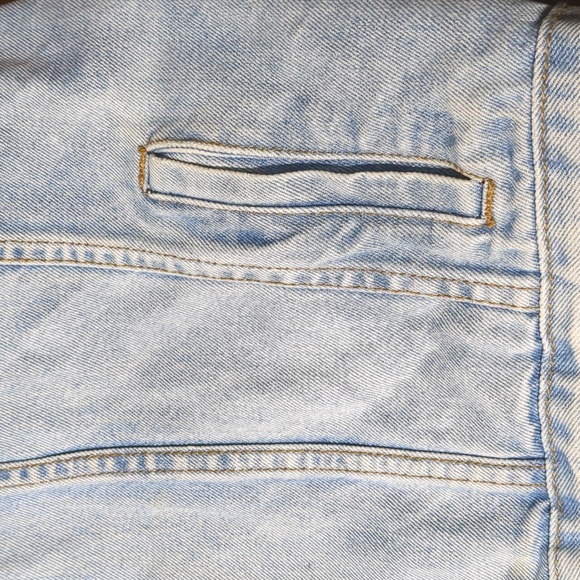 Top Line Looney Tunes Blue Denim Embroidery Back Size XL - Picture 11 of 16